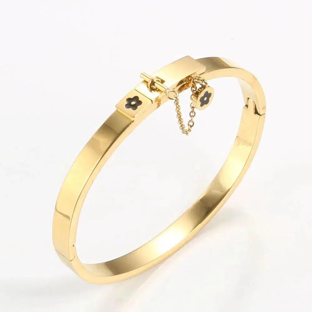 Golden Clover Bangle