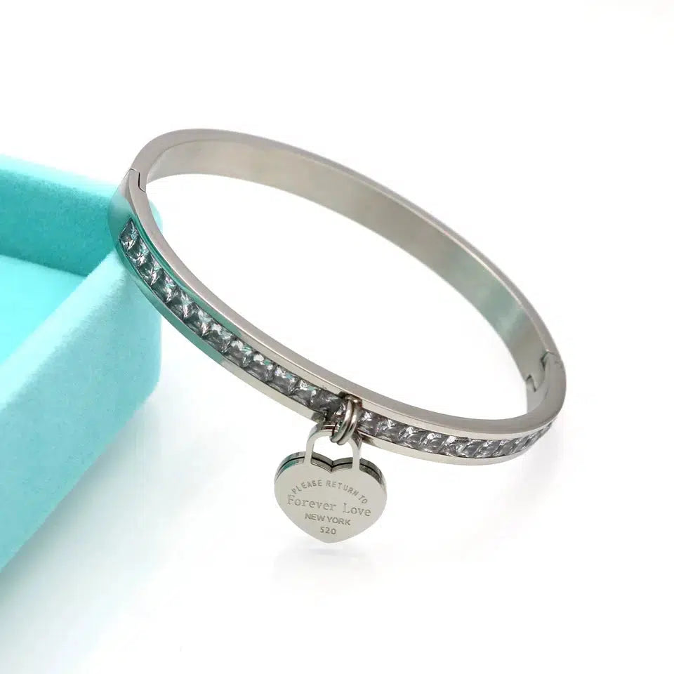 Infinite Illumination Heart Bangle ( Silver )
